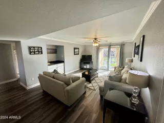 Photo #1: 6669339 Listing 