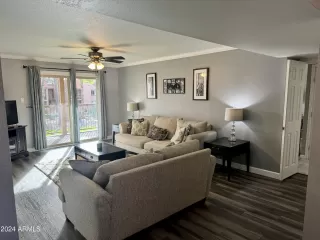 Photo #2: 6669339 Listing 