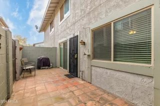 Photo #2: 6669419 Listing