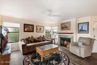 Photo #4: 6669471 Listing