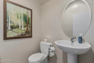 Photo #4: 6669532 Listing