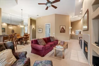 Photo #4: 6669716 Listing