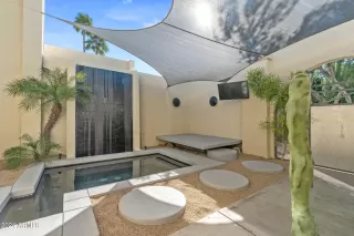 Photo #1: 6669828 Listing 