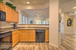 Photo #3: 6669928 Listing 