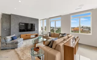 Photo #6: 6669949 Listing 