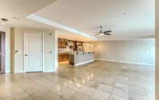 Photo #6: 6670086 Listing