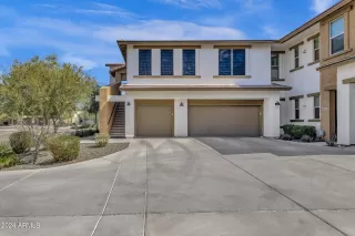 Photo #2: 6670465 Listing