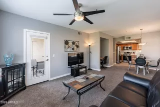 Photo #2: 6670757 Listing