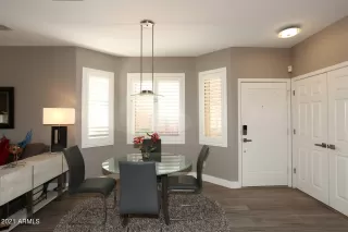 Photo #5: 6670851 Listing 