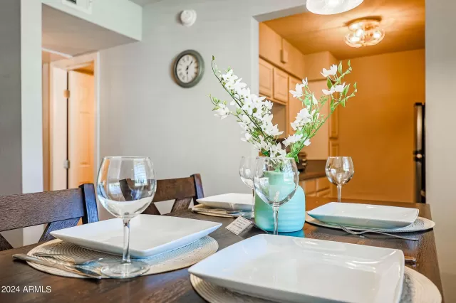 MLS: 6671083 Condo For Sale