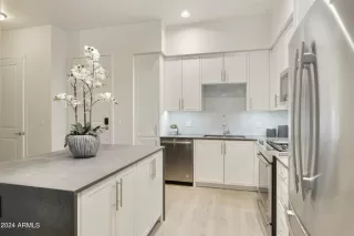 Photo #1: 6671291 Listing