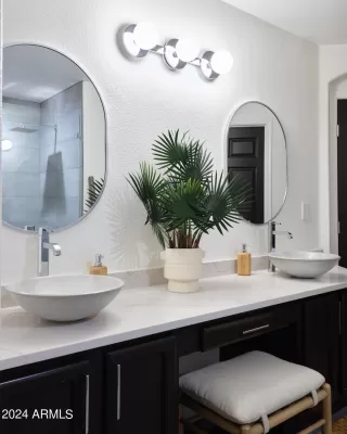 Photo #6: 6671625 Listing