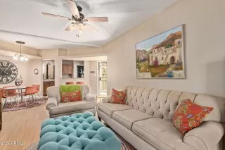 Photo #3: 6671665 Listing