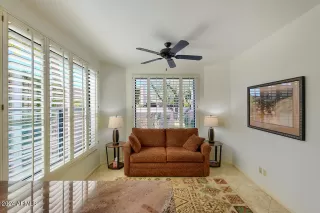 Photo #6: 6671912 Listing