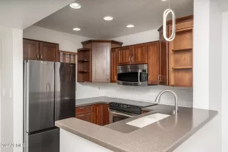 Photo #3: 6672113 Listing 