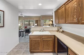 Photo #6: 6672478 Listing 