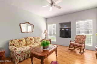 Photo #2: 6672543 Listing