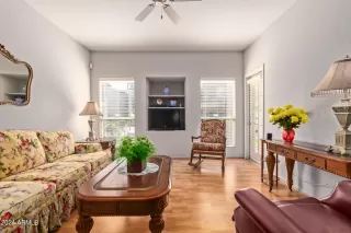 Photo #3: 6672543 Listing