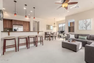 Photo #2: 6672557 Listing