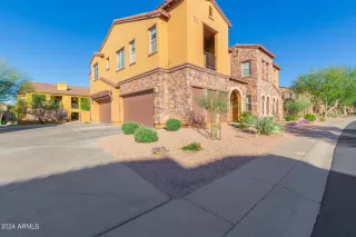 Photo #6: 6672557 Listing