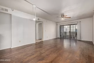 Photo #2: 6672670 Listing 