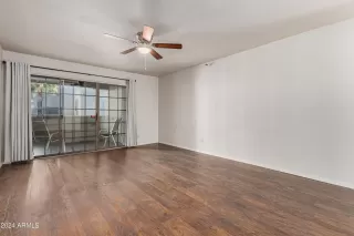 Photo #5: 6672670 Listing 