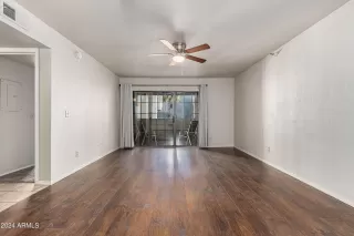 Photo #6: 6672670 Listing 