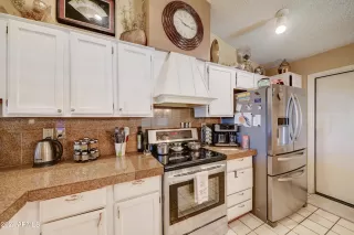 Photo #2: 6672673 Listing 