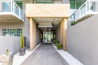 Photo #1: 6672678 Listing 