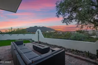 Photo #4: 6673103 Listing