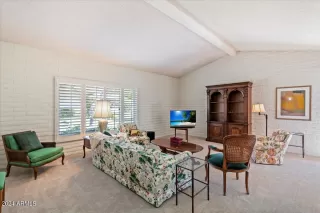 Photo #1: 6673165 Listing 