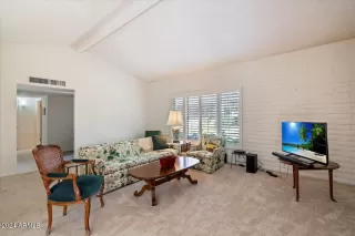 Photo #3: 6673165 Listing 