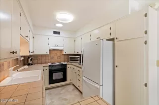 Photo #5: 6673165 Listing 