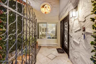 Photo #3: 6673334 Listing