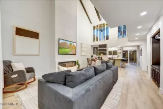 Photo #5: 6673334 Listing