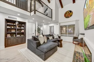 Photo #6: 6673334 Listing