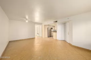 Photo #3: 6673694 Listing