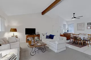 Photo #4: 6673812 Listing 