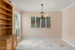 Photo #6: 6673857 Listing