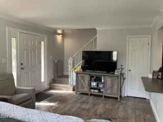 Photo #3: 6673879 Listing 