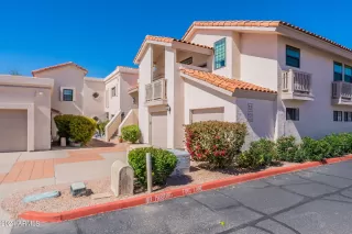 Photo #3: 6673912 Listing