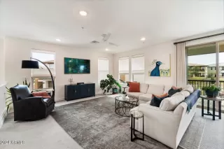 Photo #5: 6673934 Listing