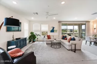 Photo #6: 6673934 Listing