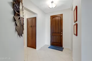 Photo #6: 6674018 Listing