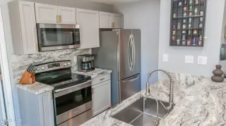 Photo #2: 6674047 Listing