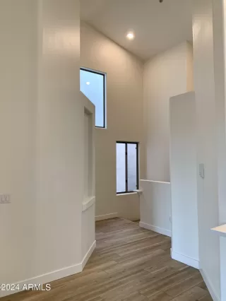 Photo #3: 6674048 Listing 