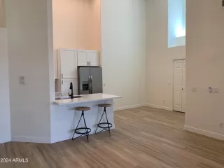 Photo #4: 6674048 Listing 