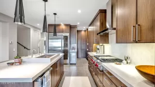 Photo #2: 6674159 Listing 