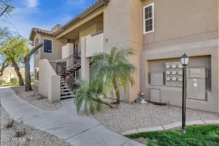 Photo #2: 6674192 Listing