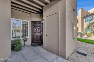 Photo #4: 6674192 Listing